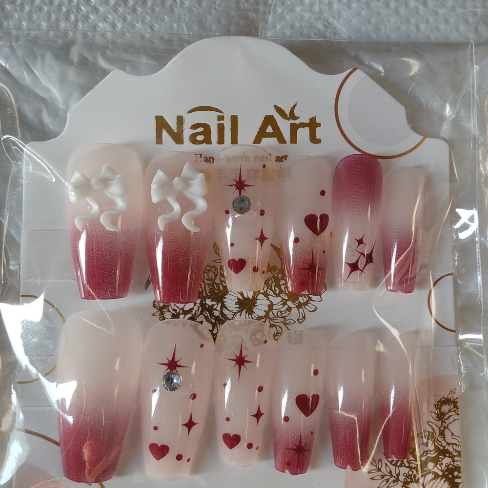 Nail Art Red and White Press-On Nails
